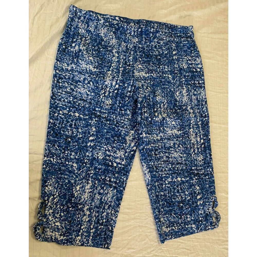 ATTYRE WOMENS PULL ON CAPRIS PANTS SIZE 22W
